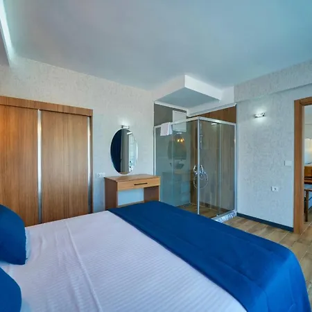 Hotel The Halcyon